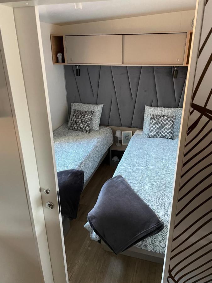 Mobile Home Peponi Del Mar, Brand New Biograd Na Moru Exteriér fotografie