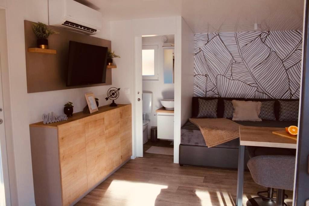 Mobile Home Peponi Del Mar, Brand New Biograd Na Moru Exteriér fotografie