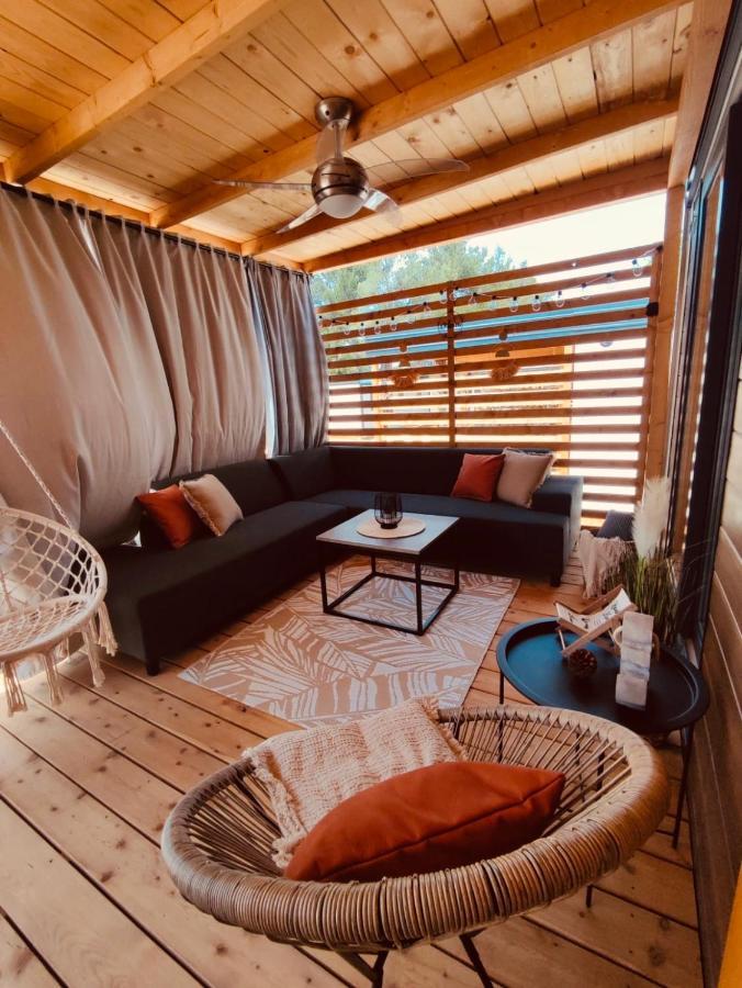Mobile Home Peponi Del Mar, Brand New Biograd Na Moru Exteriér fotografie
